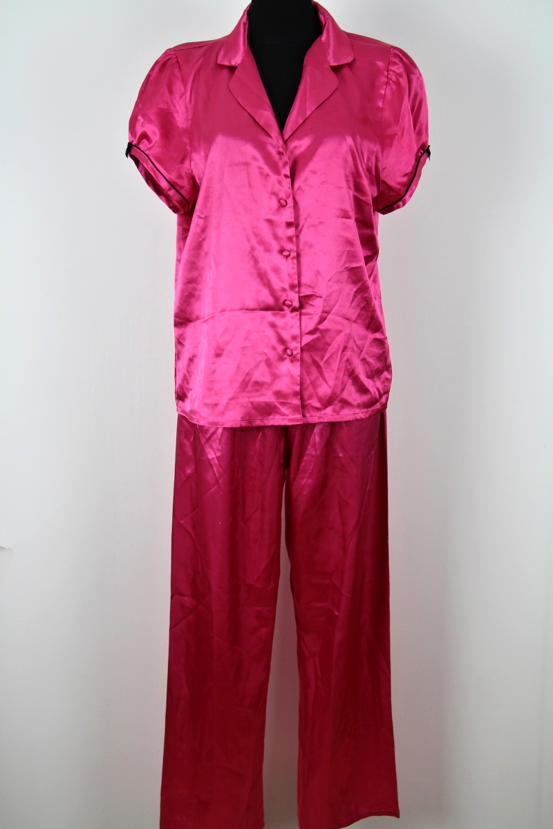 Růžové pyžamo