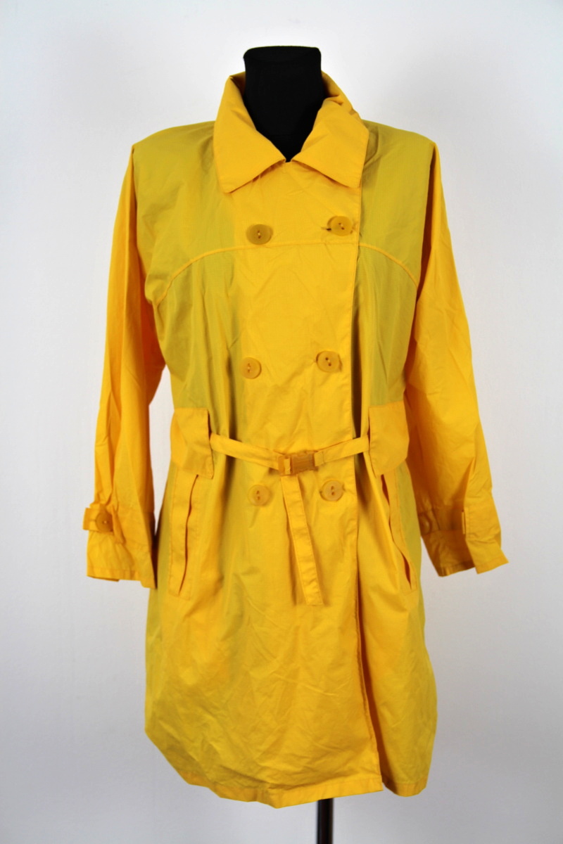 Žlutý kabátek