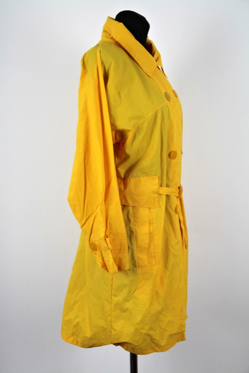 Žlutý kabátek