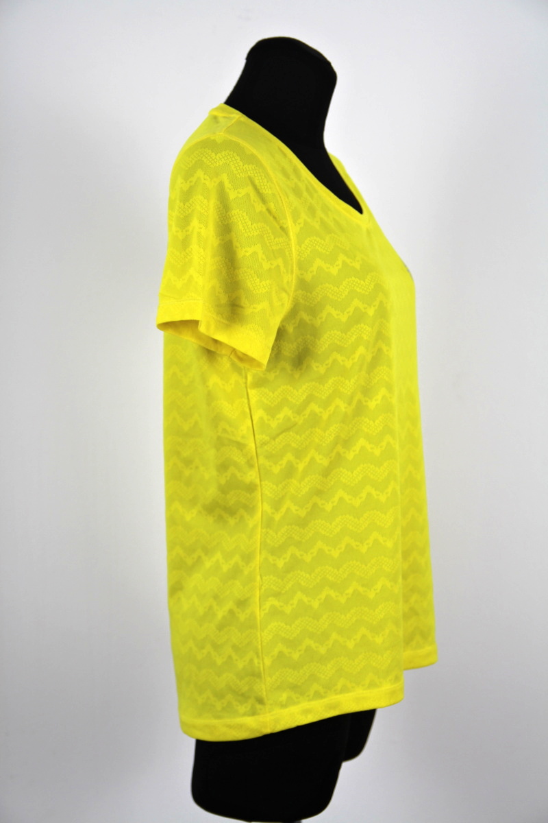 Žluté tričko