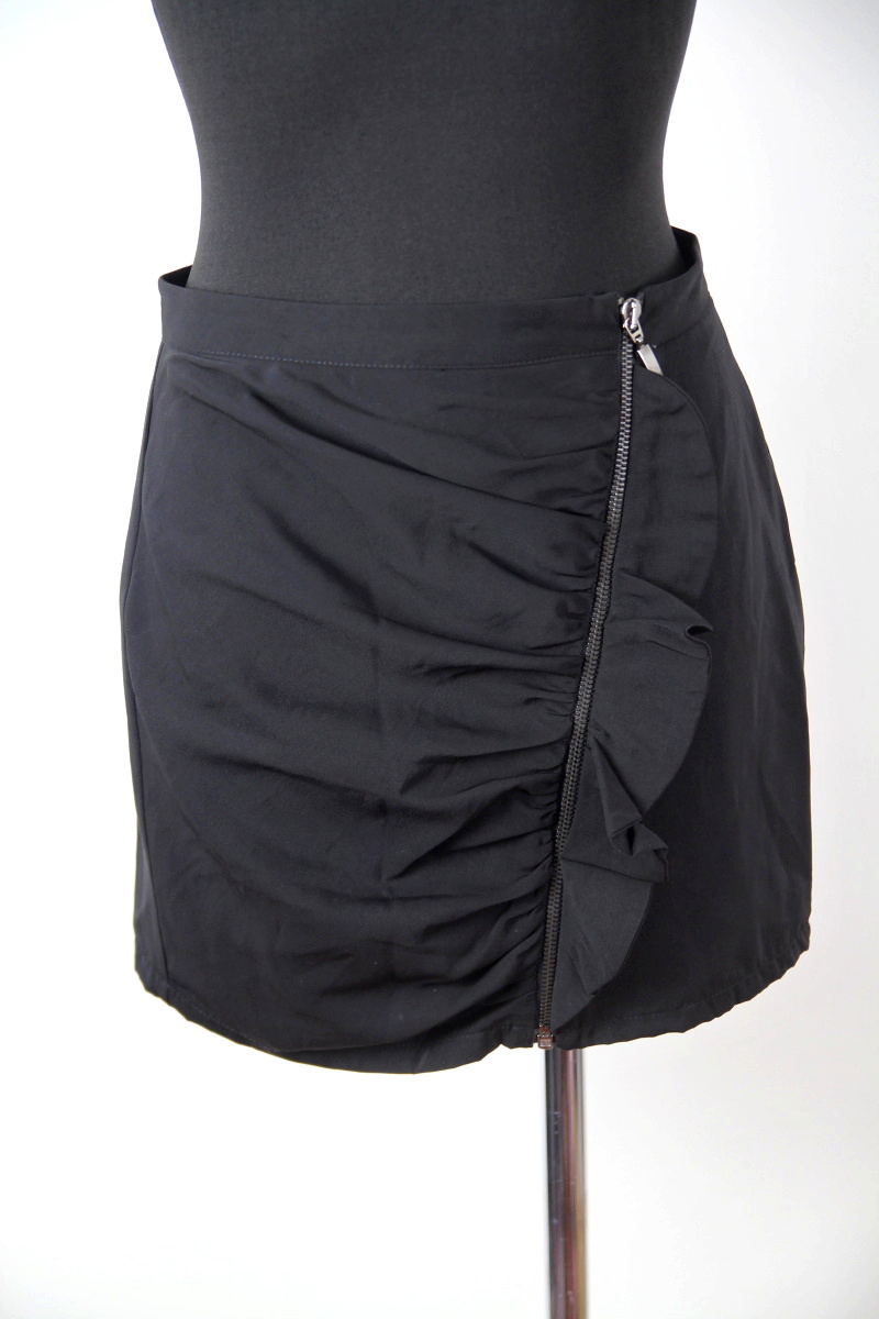 Černá sukně  Zara Basic 