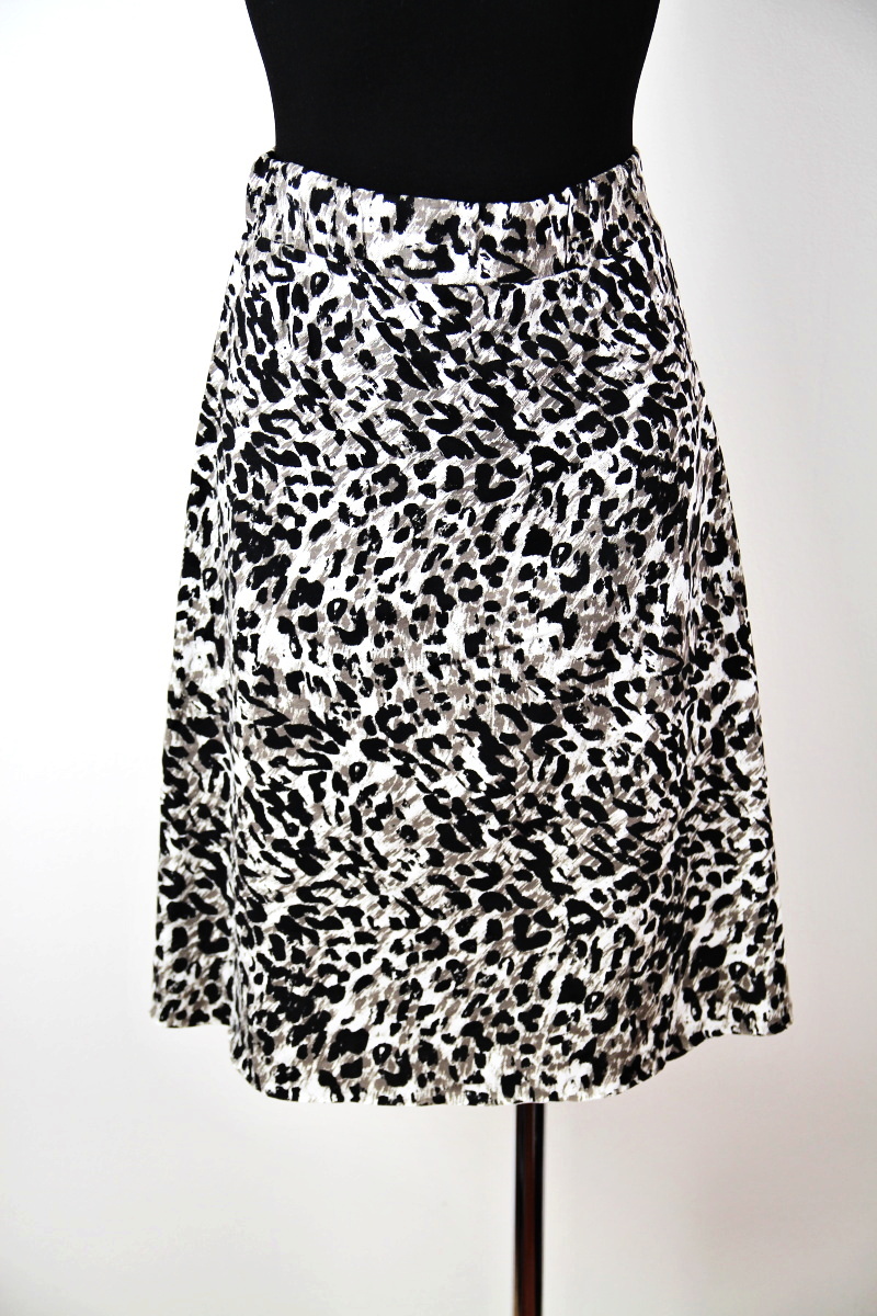 Černobílá sukně  Laura Torelli 