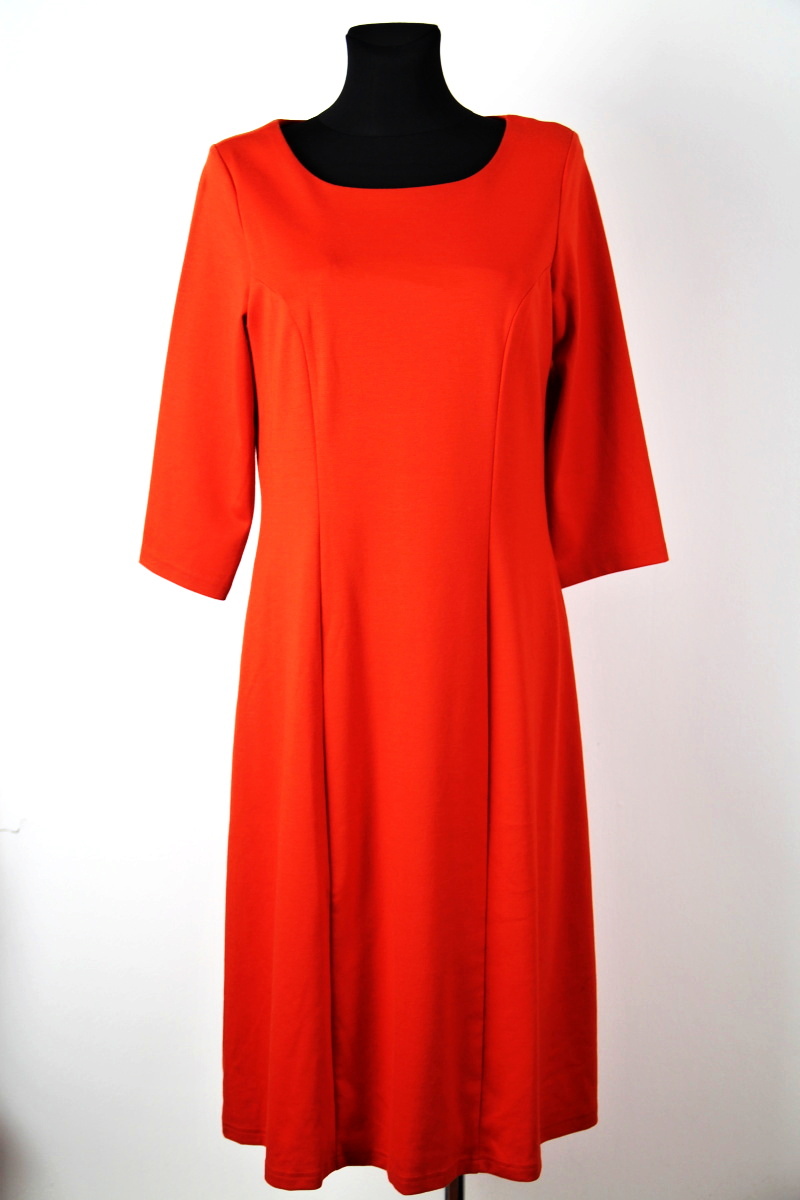 Oranžové šaty 