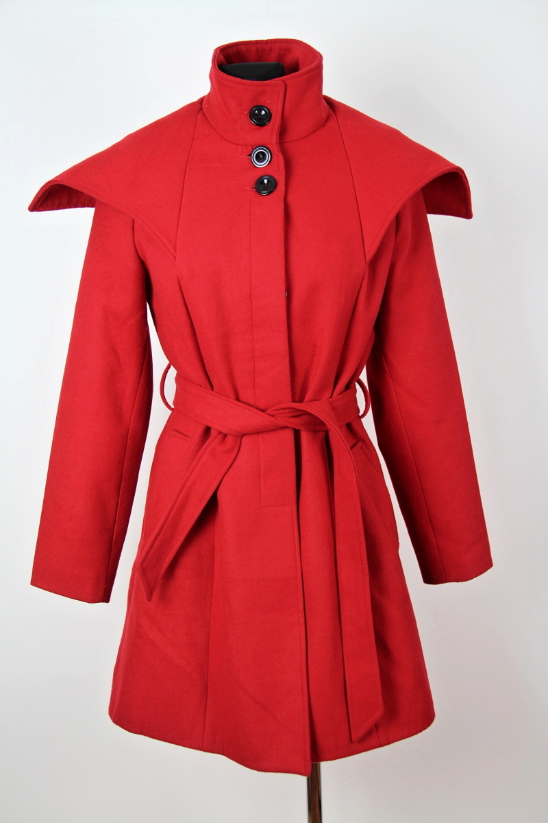 Červený kabát  Androse 