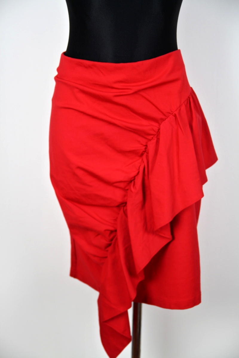 Červená sukně  Star by Julienmacdonald 