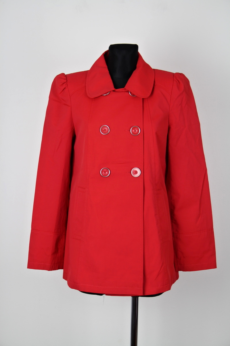 Červený kabátek  BHS 