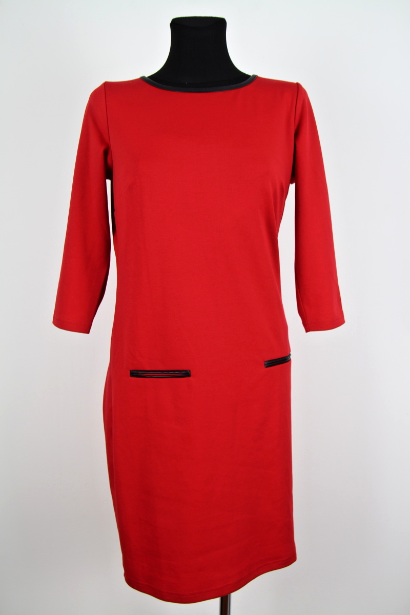 Červené šaty  Laura Kent 