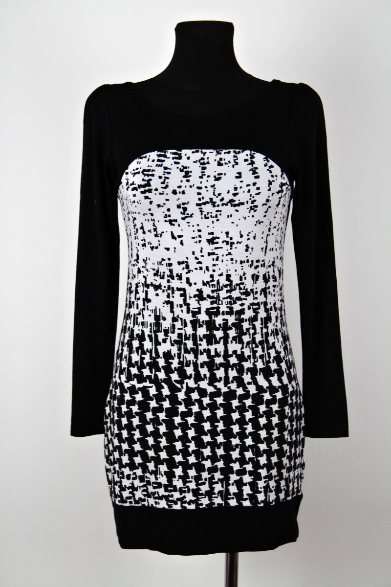 Černobílé šaty  Laura T. 