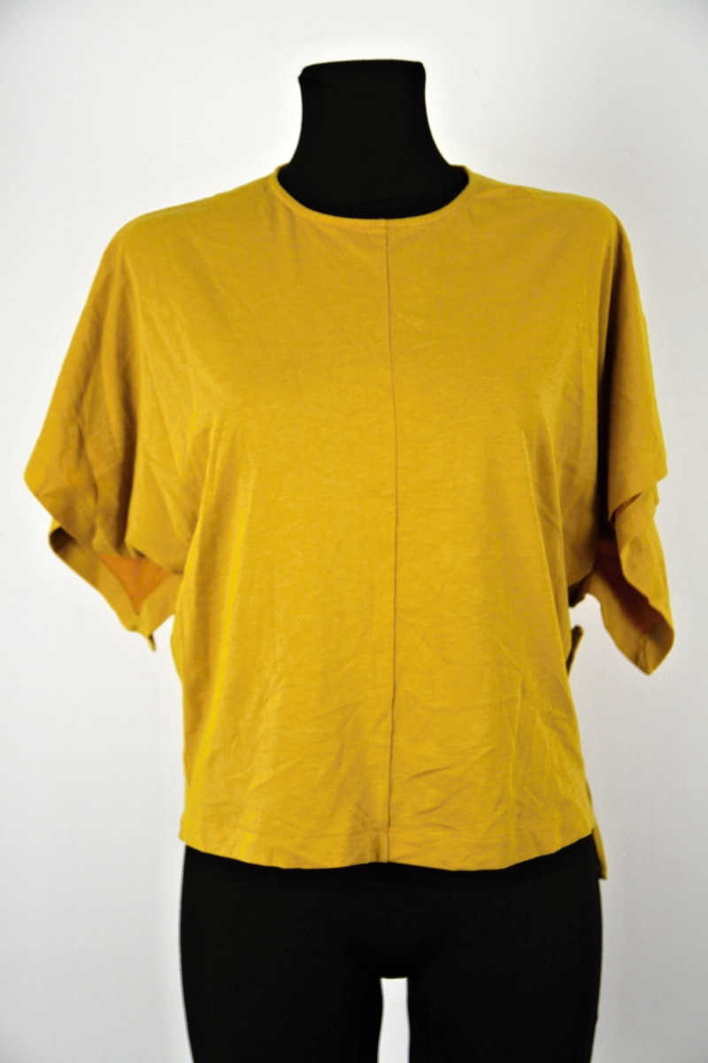 Žluté tričko  COS 