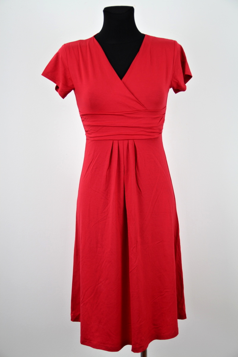 Červené šaty  Chelsea Clark 