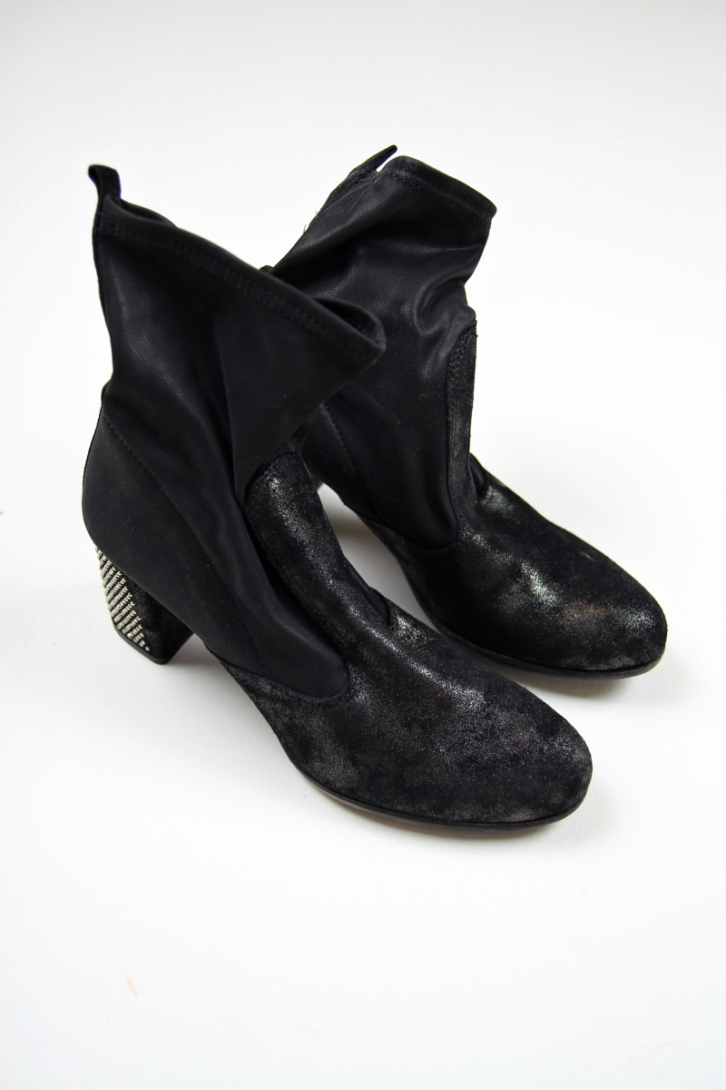 Černé boty  Felmini 
