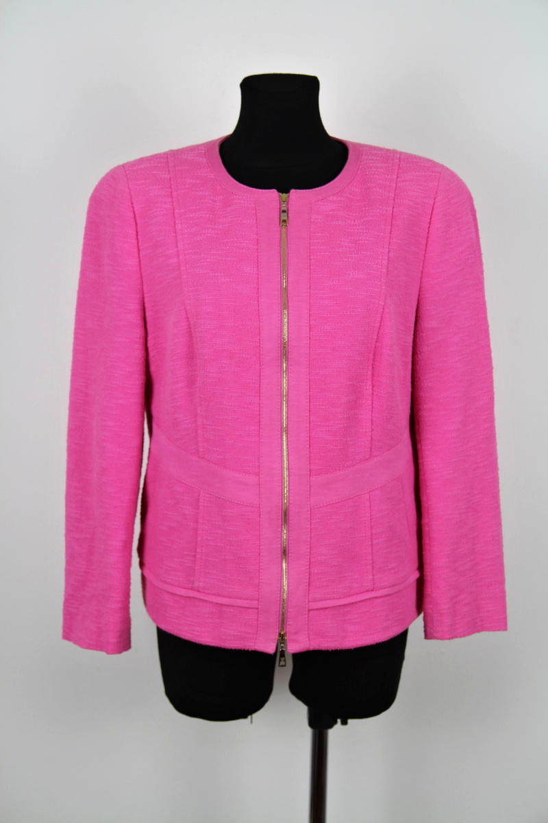Růžový kabátek  Basler 