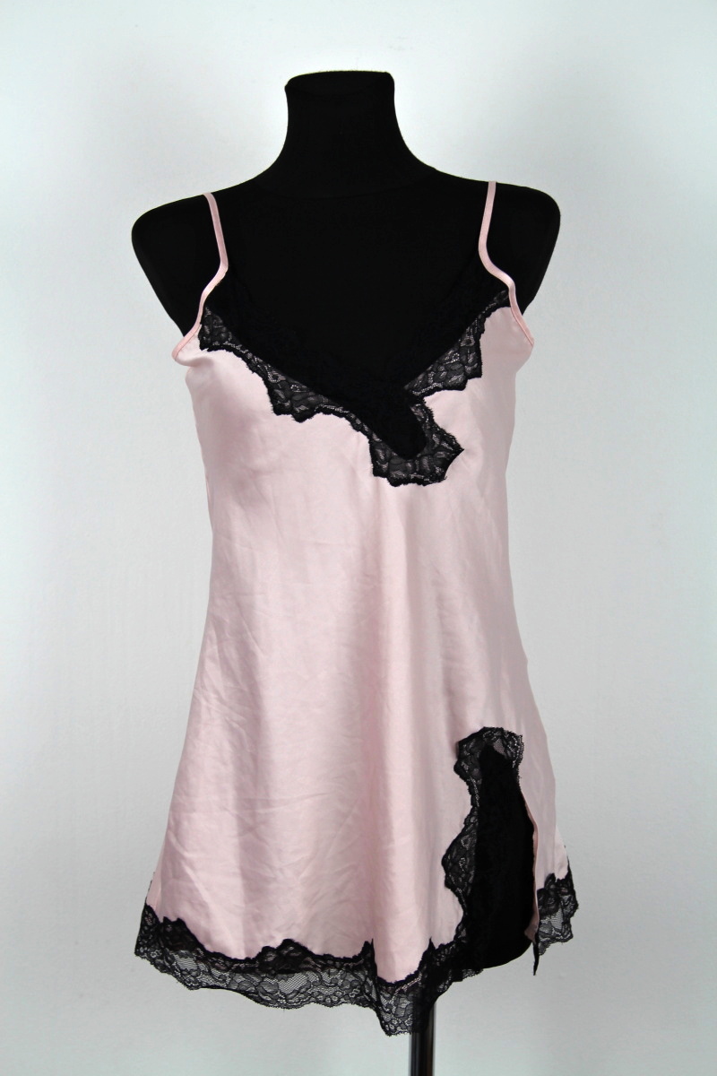 Růžová košilka  Ann Summers 