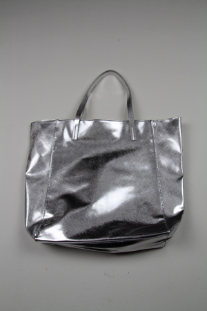 Stříbrná kabelka